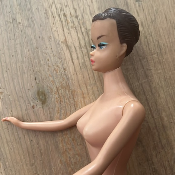 Vintage “Midge” Barbie Doll Painted Hair 11.5” Brunette Mattel Straight Leg - Picture 6 of 9